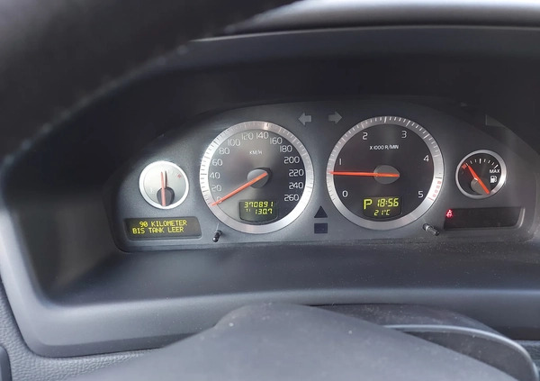 Volvo XC 70 cena 27500 przebieg: 371000, rok produkcji 2007 z Lublin małe 137
